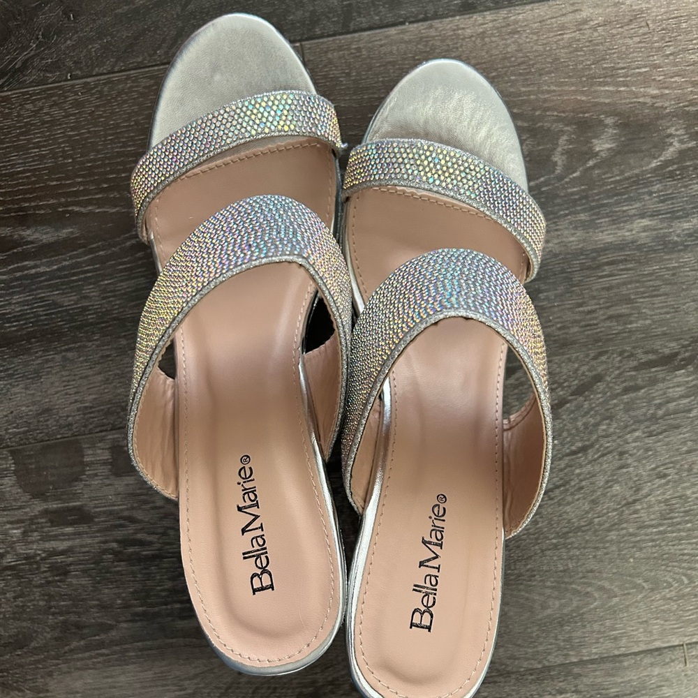 Platforms - Picture 8 of 10